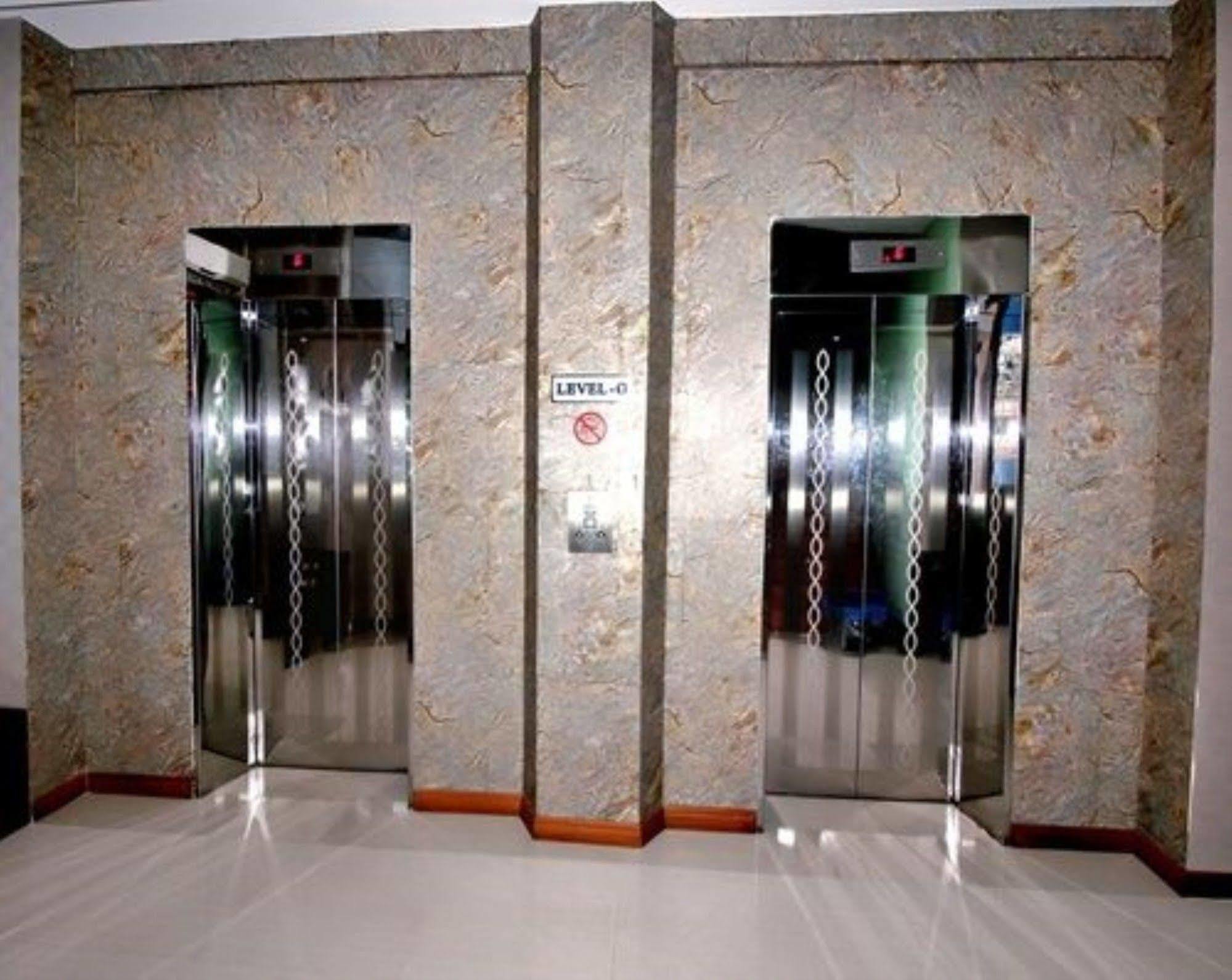 Diamond Crown Hotel Gyogon Exterior foto